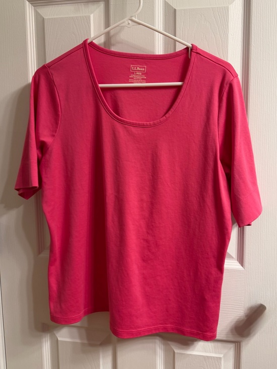 L.L. Bean Tops - L.L. Bean Women's Short Sleeve Scoop Neck Tee in Hot Pink